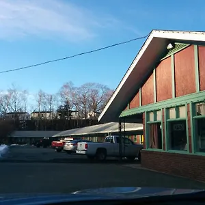Motel Esquire, Halifax